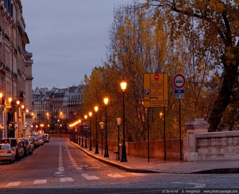 Not even scared? Paris nightmare from its point of view