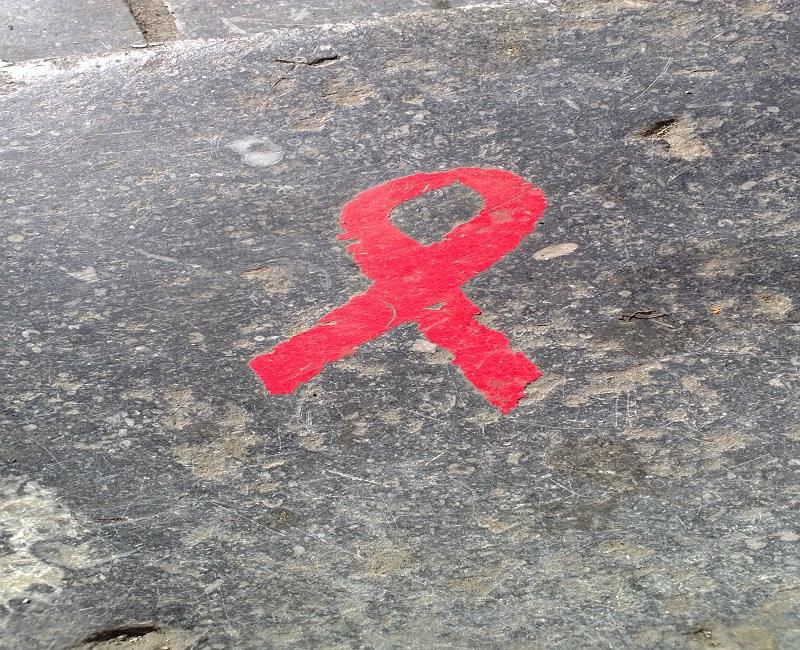 Red Ribbon - Graffiti in Brussels